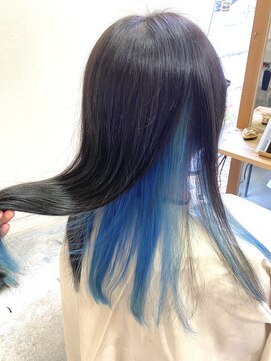 パプス ド コアフュール 宝塚中山寺店(Pap's de coiffeur) 青のインナーカラー