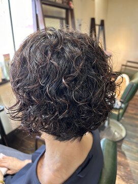 烏来 40代50代マニュキア/パーマ