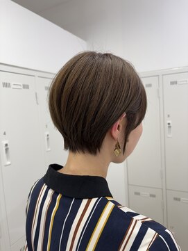 アッシュ 下北沢店(Ash) 丸みが可愛いショートヘア