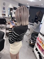 キング(K!ng) 縮毛矯正髪質改善ハイライトレイヤーカット枚方美容室エクステ