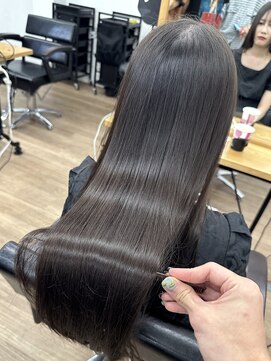 ピープスアンドスー 表参道 渋谷(Peeps&Suu.) 髪質改善トリートメント 髪質再生 20代30代40代50代 渋谷 表参道