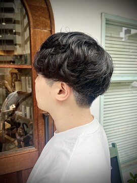 サロン ド ソーホー 蕨(Salon de SOHO) シャドウパーマ♪【高島　旭】