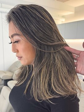 ノラ ウメダ(NORA UMEDA) 海外風極細ハイライトインナーハイライト地毛ハイライトカラー