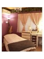 クイーンイロハ(Qiroha) 美容室でもボディーケア◇リンパ流し☆よもぎ蒸しで全身スッキリ