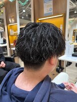 ルースト 渋谷店(ROOST)&nbsp;MEN’S HAIR/波巻ツイストスパイラル/フェザーパーマ/眉毛/渋谷