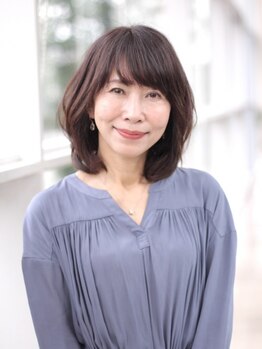 ミスエッセンス(MISS ESSENCE)の写真/大人女性のための《髪質改善カット》。髪のお悩みに合わせて、一人ひとりに合ったスタイルをご提案します。
