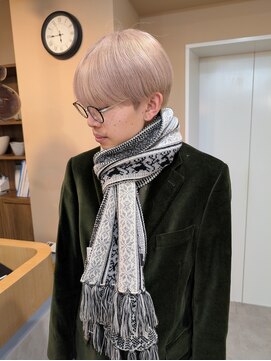 ムード(mood) マッシュショート/ウルフ/ミルクティーベージュ/ホワイト