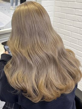 プロデュース 淵野辺店(Produce) ブリーチでも艶感を残した最新カラー。