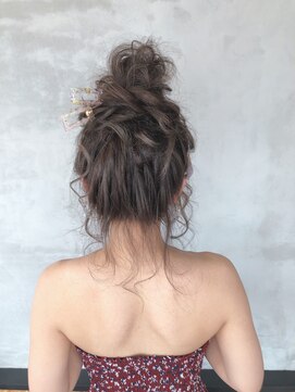 オートル 綱島店(AUTRE by FUGA hair) 夏☆カジュアルお団子アレンジ【AUTRE綱島店】20代30代40代50代