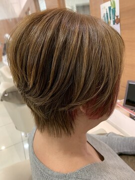 イマージュ アヴェダ 八王子店(Image AVEDA) イヤリングカラー