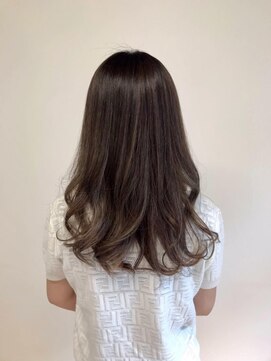 ロカ バイ ティアトロ ヘア サロン(ROCA by teatro hair salon) ROCA  by teatro hair salon【ロカ】