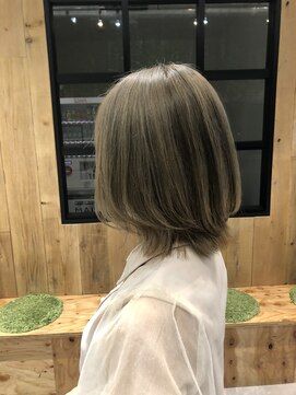 ネウィ ジャム 町田(newi JAM) ミニウルフ/くすみブルー/テラコッタ/韓国マッシュ/くびれヘア