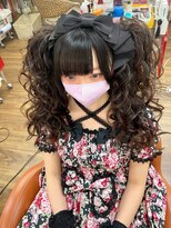 ヘアセットアップス(UP's)&nbsp;黒髪もメチャ可愛い♪『ツインテール低め黒髪ちらし盛り』(^○^)