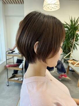 ブローチェラウカ(Broche lauka) ショートボブ