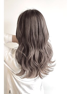 ライリー(riley) rileyエアタッチ×スモーキーベージュ【ダブルカラー/岡崎】