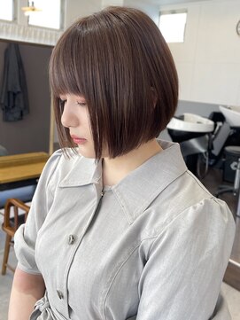ブラウン(Brown) 小顔ボブ