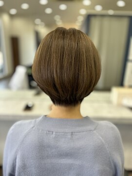 アトレ(attrait) ☆ショートボブ☆@attrait_total_beauty