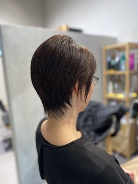 シスイ(sisui) くびれショートカット