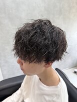 デフカッヅ 北千住(DEF CUTZ) 縦落ちツイストスパイラル