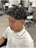 ホワイトメッシュツイストパーマ