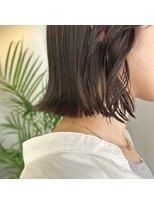 アローム(alom)&nbsp;[aika]グレージュカラー