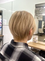 ルアン 上通り(ruen)&nbsp;ひし形シルエット　大人くびれショート　ruen 熊本　田口紗羅