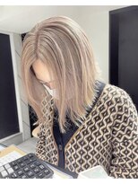 エヌプラスリタ 近鉄八尾(N+lita)&nbsp;黒髪クラゲヘアーオリーブグレー小顔ココアベージュ