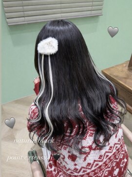 コル(CoL) ナチュラルブラック×ポイントエクステ♪