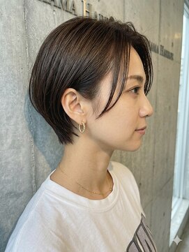 ジーナハーバー(JEANA HARBOR) 耳かけ大人ボブ　４０代髪型