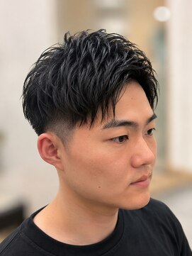 クレスフィリア (CLESC') アップバンク刈り上げショート