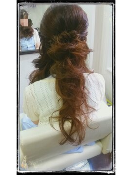 ポニー(Ponny) ハーフアップ♪