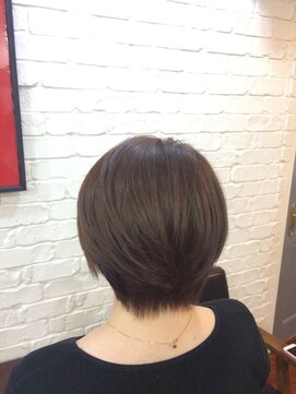 ヘアーワークス バレル(HAIR WORKS Barrel) ショート
