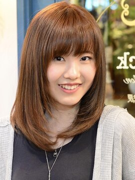 ティーラック(T:Luck) 艶髪ストレートはピンクベージュで上品に[下北沢/髪質改善]