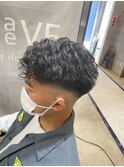 パーマ×スキンフェードスタイル