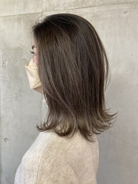 ソルトウォーター(SALT WATER) シアグレージュ×ハイライト 大人カワイイ