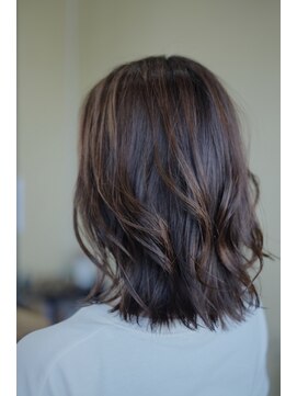 ワラティク(WARATI C) ミディアムスタイル