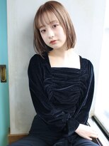 バース(BIRTH)&nbsp;天神【BIRTH】パールベージュ×フェミニン×切りっぱなしボブ13