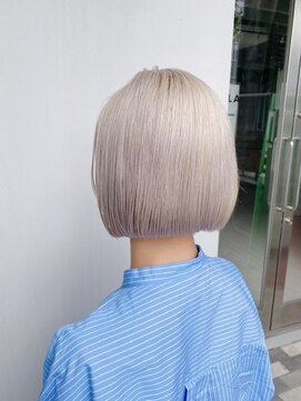 オーダーワン(OORDER1) white color..