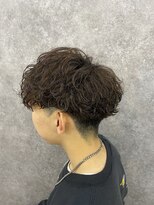 ライズ 綾瀬店(RISE)&nbsp;ツーブロックマッシュ！【波巻きスパイラルパーマ】