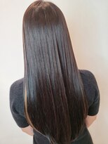 ジーナ セントラル銀座(Zina)&nbsp;髪の毛の状態を見極めブリーチ部分もストレート【ZinaCENTRAL】