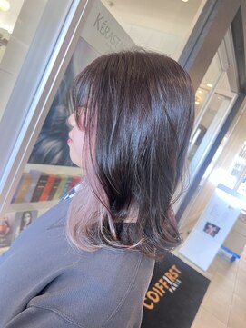 コワファースト  させぼ五番街店(COIFF1RST) ホワイトベージュ×ボルドー