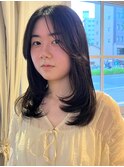 透明感カラー セミロング 顔周りレイヤー センターパート
