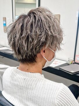 アパカバール 鳳店(Apa kabar) ホワイトグレージュ