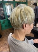 メンズ/ マッシュショート/ ブロンドシルバー