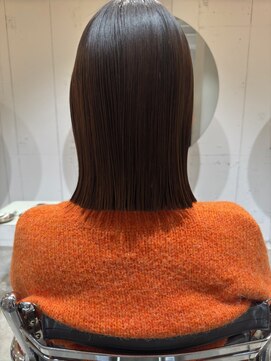 ストレータ バイ マリオ(Strata by mario) 【mami】ぷつっと切りっぱなしボブ