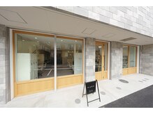 《店舗前に駐車場4台完備♪お車でもお気軽にご来店頂けます 》駅近なので電車でも◎【南行徳/行徳/浦安】