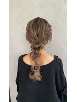 シェリ ヘアデザイン(CHERIE hair design)&nbsp;編み下ろしヘアアレンジ