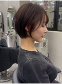ホワイトグレージュ/ミニウルフ/デジタルパーマ/丸型