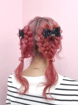 ゴート アミティ(G.O.A.T AMITY) ガーリースタイル/心斎橋/ヘアメ/セットサロン