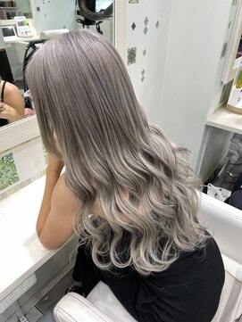 ラピス 池袋(Lapis) アッシュグレー